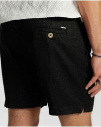 yd. - Manta Linen Short