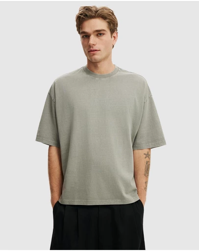 Cotton On - Cropped Fit T-Shirt
