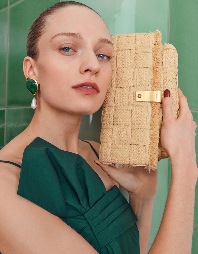 Oroton - Etta Medium Clutch Texture