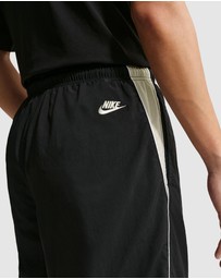Nike - Sportswear Club Lightweight Pants