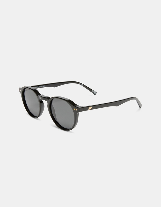Le Specs - Galavant
