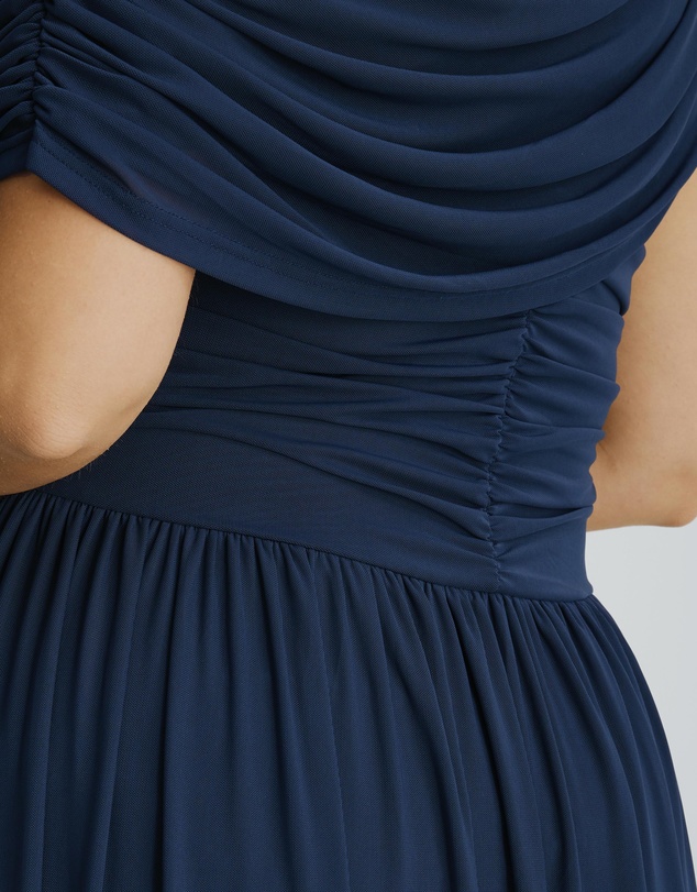 Atmos&Here Curvy - Winnie Off Shoulder Mesh Maxi Dress