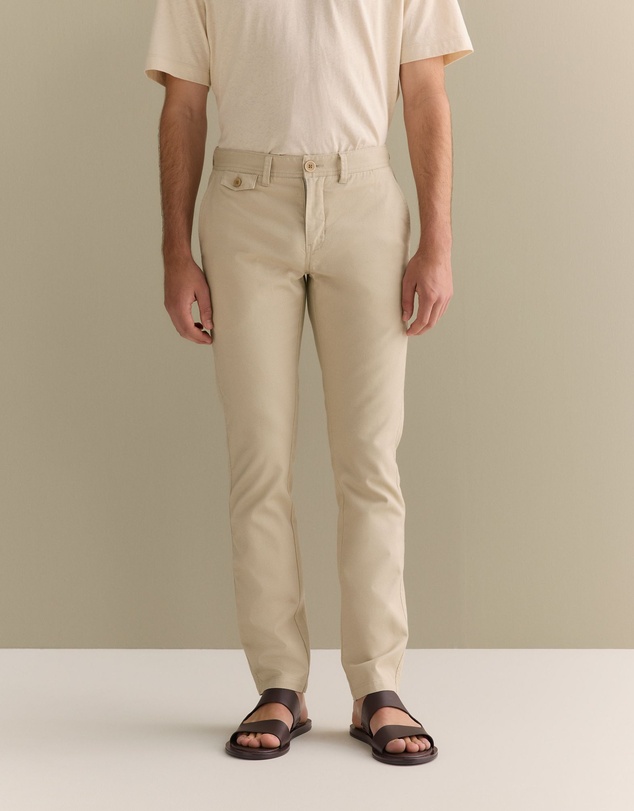 Trenery - Slim Fit Cotton Dobby Twill Chino in Fawn