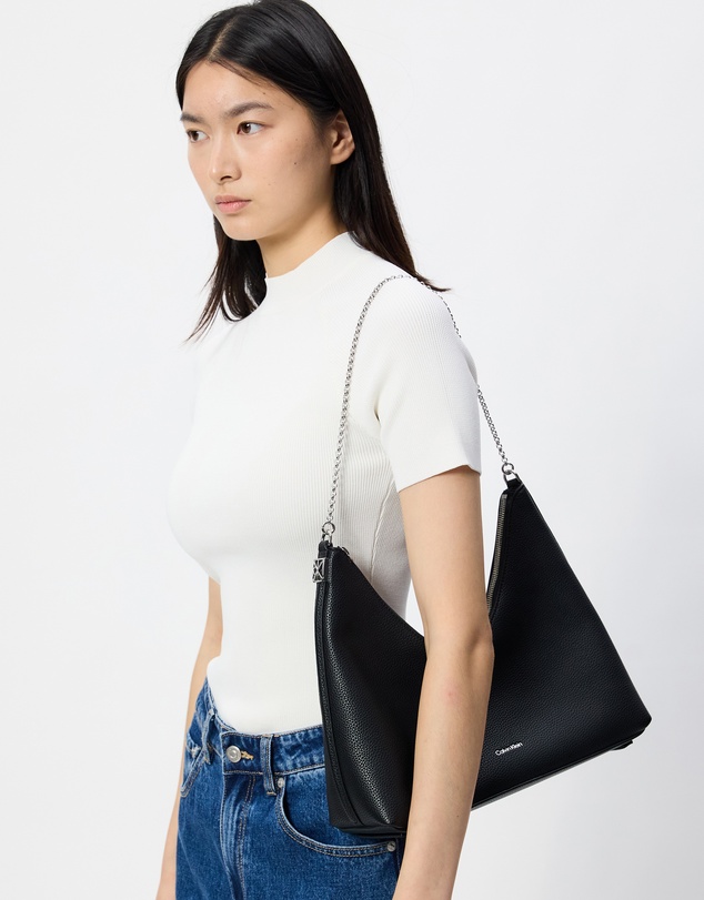 Calvin Klein - Emblem HW Pebble Top Zip Hobo
