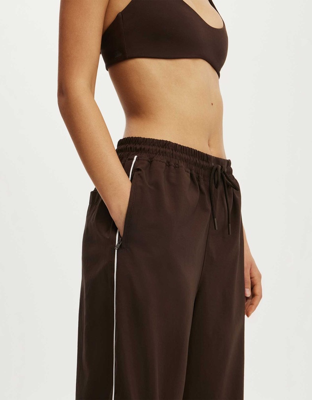 Cotton On Body Active - Baggy Woven Sweatpant