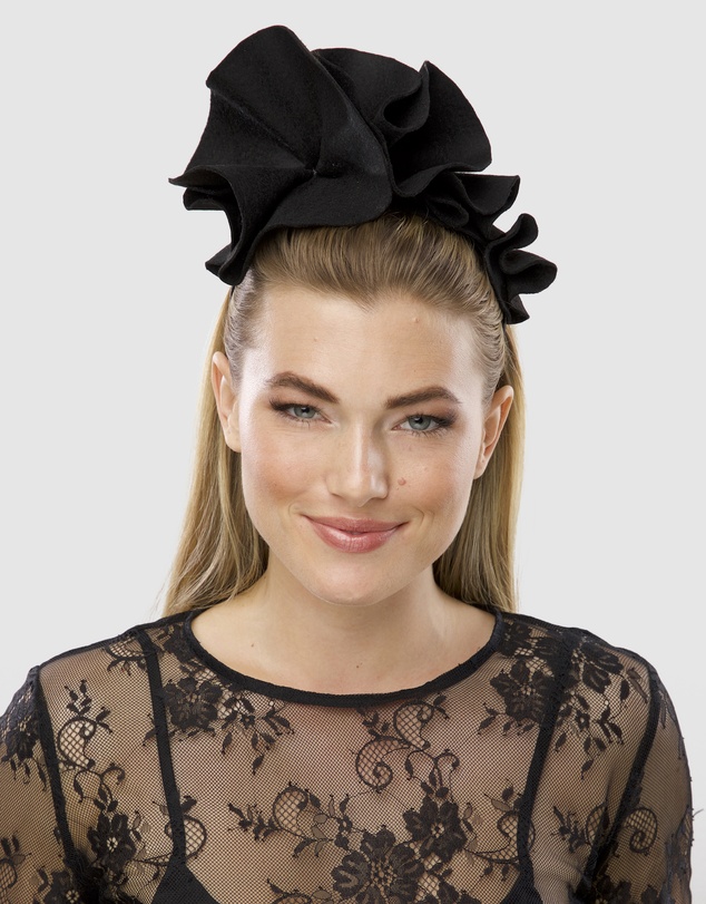 FORD MILLINERY - Poppy Fascinator