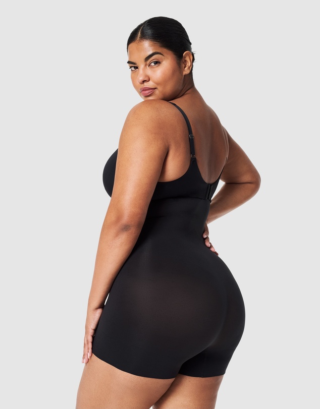 Spanx - Everyday Seamless Shaping-High-Waisted Shorty