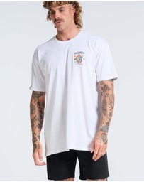 Vacancy Co - Nurture Nature Tee