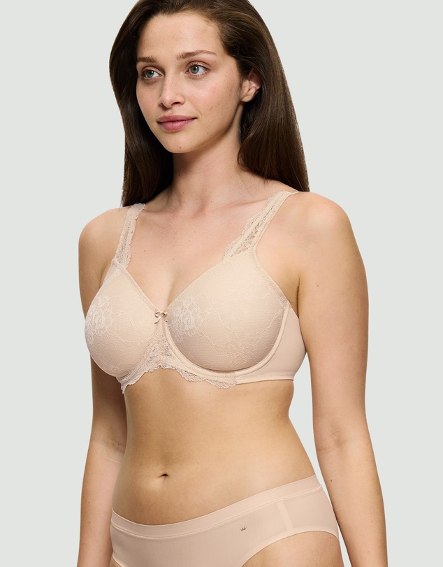 Triumph - Contouring Sensation Minimiser Bra