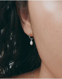 SAINT VALENTINE - Mini Pearl Hoops - Silver