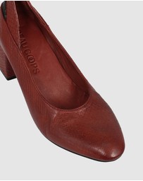 Beau Coops - Ricola Courtshoes