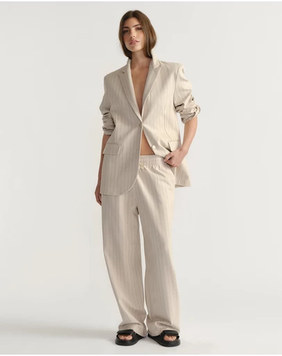 Decjuba - D-Luxe Pinstripe Blazer