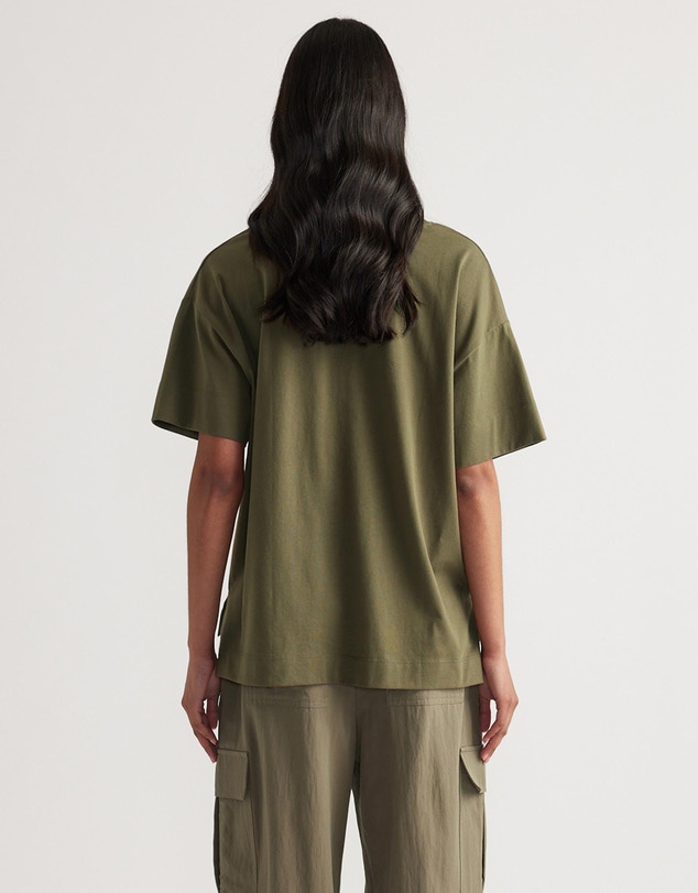 Decjuba - Selena Boxy V Neck Tee