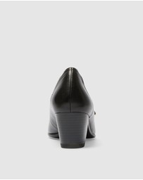 Wide Steps - Casino