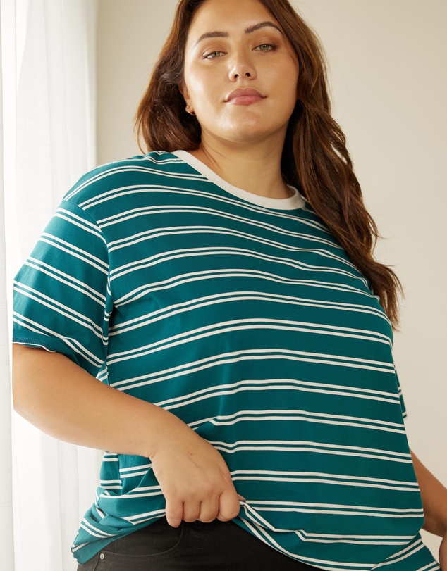 Atmos&Here Curvy - Frankie Striped Relaxed Tee