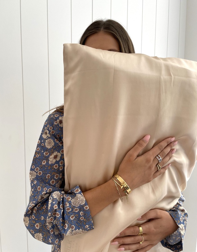 SILK MAGNOLIA - Pure Silk Pillowcase
