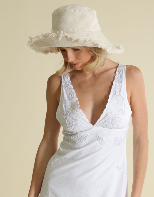 Morgan & Taylor - Cameron Bucket Hat in Beige