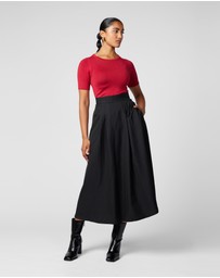 MVN - Love Reframed Knit Top