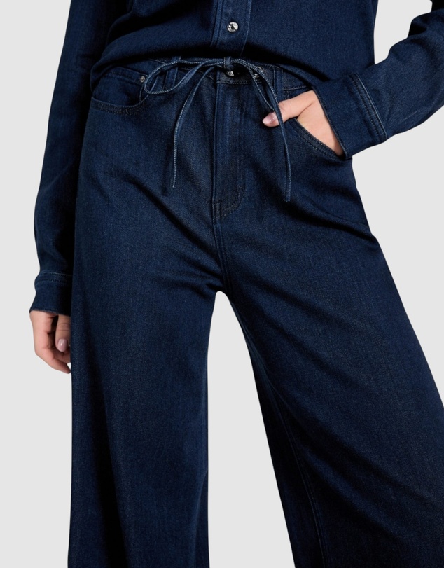 GUESS - Blossom Wide Leg Lyocell Jeans