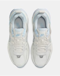 Nike - Nike V2K Run - Women's