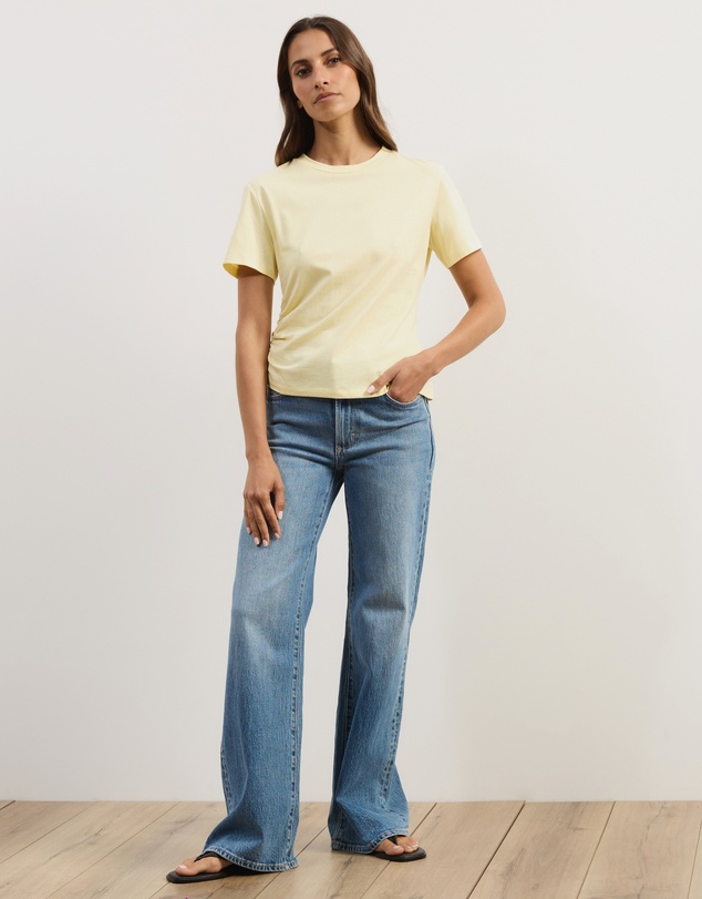 Atmos&Here - Emi Asymmetric Hem T-Shirt