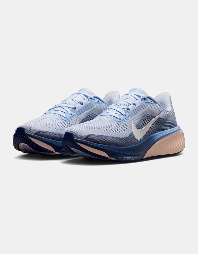 Nike - Pegasus 42 - Women's