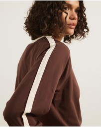 Atmos&Here - Contrast Trim Long Sleeve T-Shirt