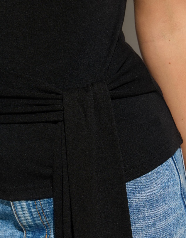 Dazie - Adored Tie Waist Off Shoulder Top