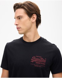 Superdry - Vintage Logo Chest Tee