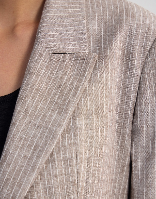 Oxford - Racer Open Back Blazer