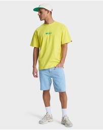 Quiksilver - Mens Sunflowers Surfing T-Shirt
