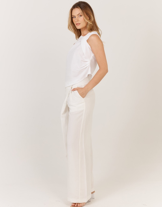 Fate + Becker - Sandara Pant