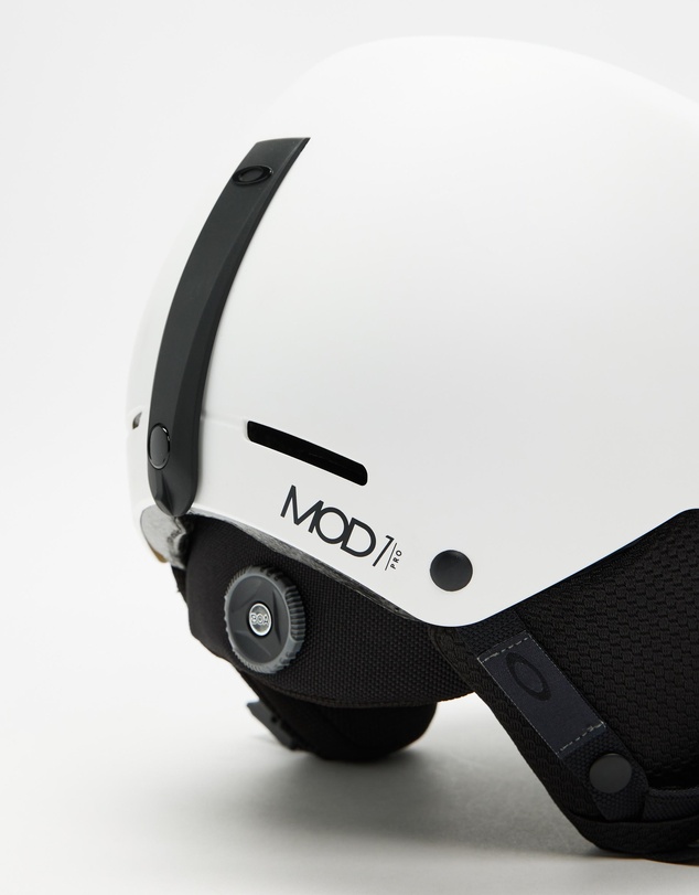 Oakley - Mod1 Pro Snow Helmet