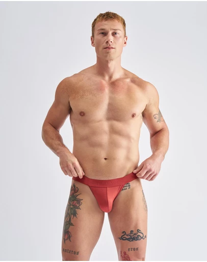 TEAMM8 - Reign Sports Brief