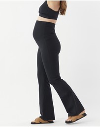 Soon Maternity - Straight Flare Overbelly Leggings