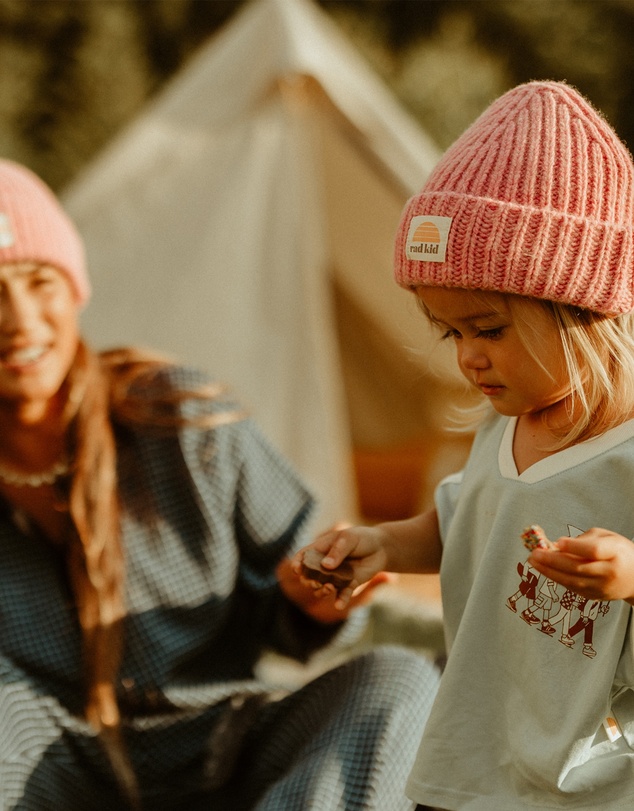 Banabae - Rad Kid Merino Beanie and Socks Bundle - Peony Pink