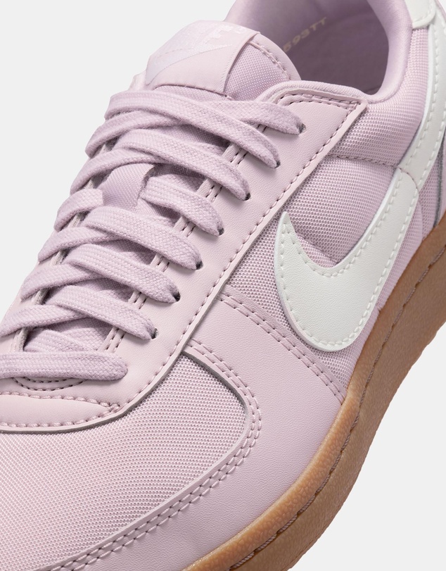 Nike - Field General - Women's