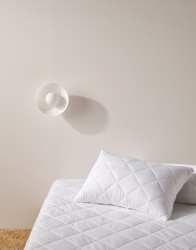 Linen House - All-Seasons Pillow Protector