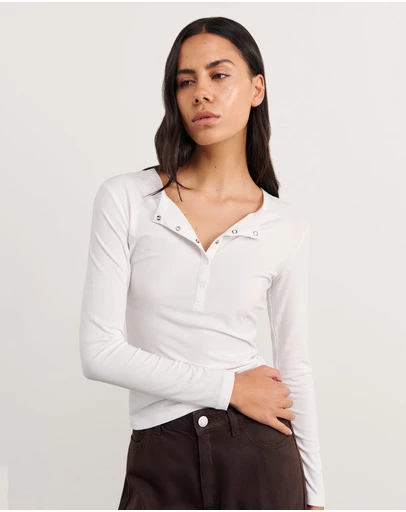 Jag - Celina Henley Top