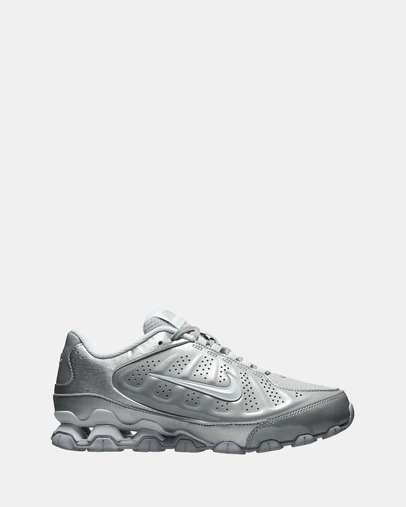 Nike - Reax 8 - Women's