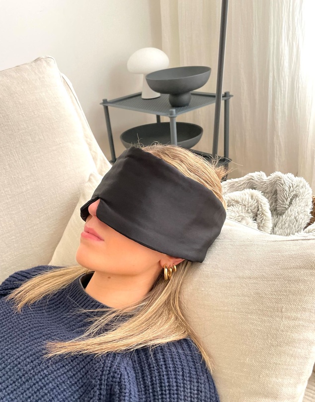 SILK MAGNOLIA - Pure Silk Eye Mask Pillow