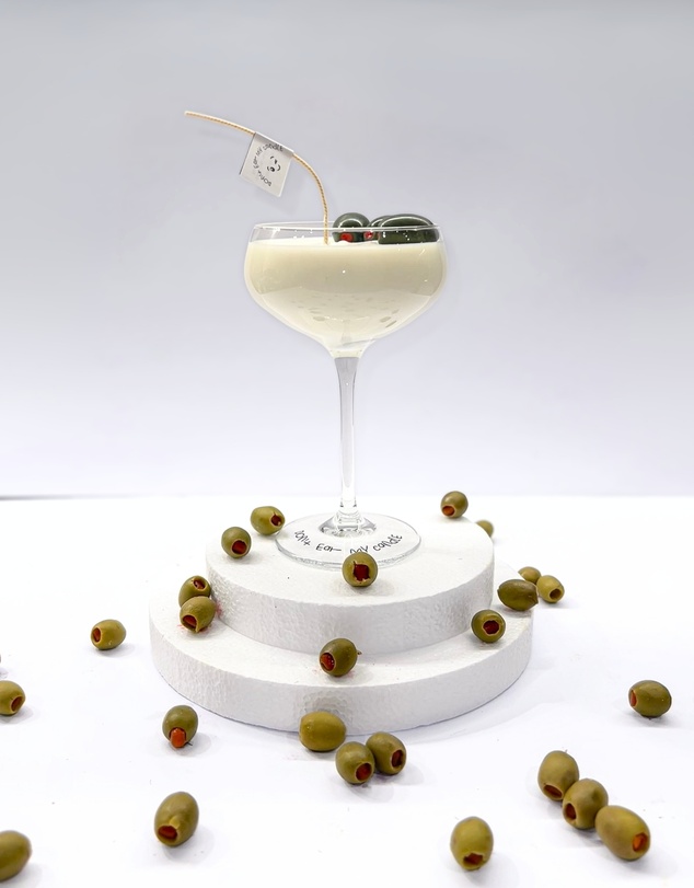 Don't Eat My Candle - Dirty Martini Cocktail Candle - Triple Pour (310g)
