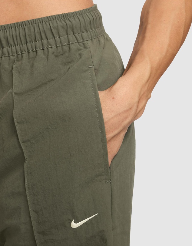 Nike - Sportswear Everything Wovens Mid-Rise Open-Hem Pants