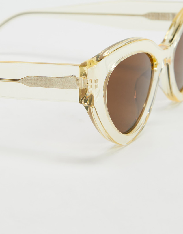 Assembly Label - Frame 10 Cat Eye Sunglasses