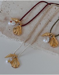 Amber Sceats - Dreamtide Necklace in Burgundy
