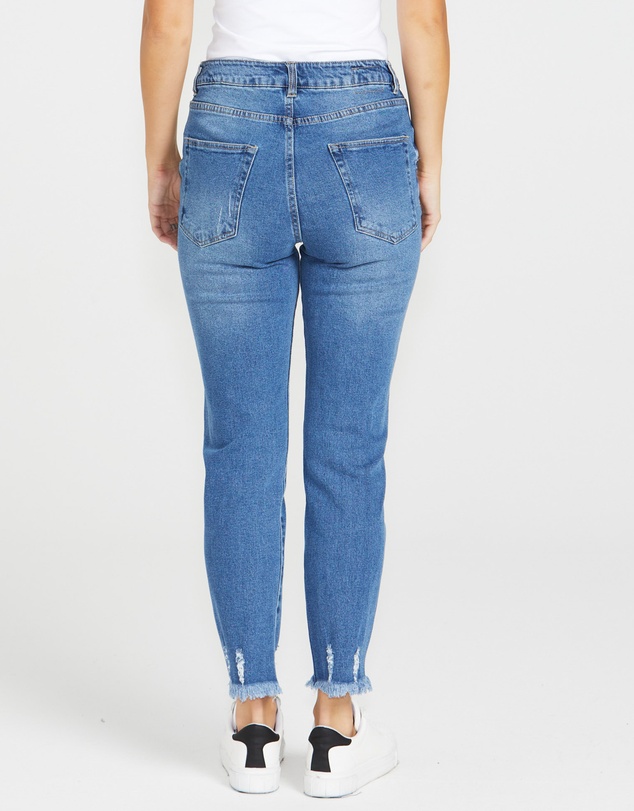 Sass - Suzi Jean