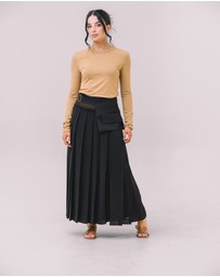 Youmsara - The Amberwood Long Sleeve Tee