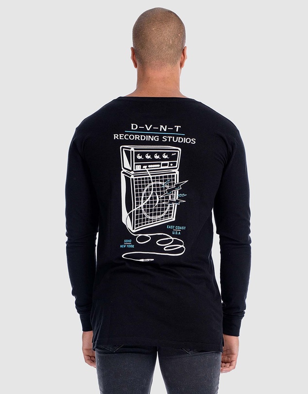 DVNT - Amplified Long Sleeve