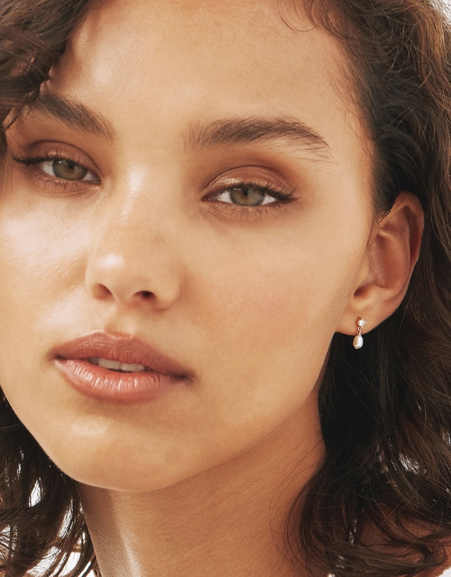 SAINT VALENTINE - Aspen Mini Drop Earrings - Gold