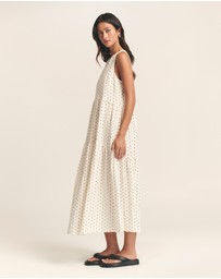 ST MRLO - Remi Tiered Dress